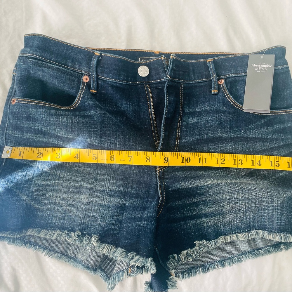 Abercrombie &Fitch High rise shorts - Picture 13 of 14